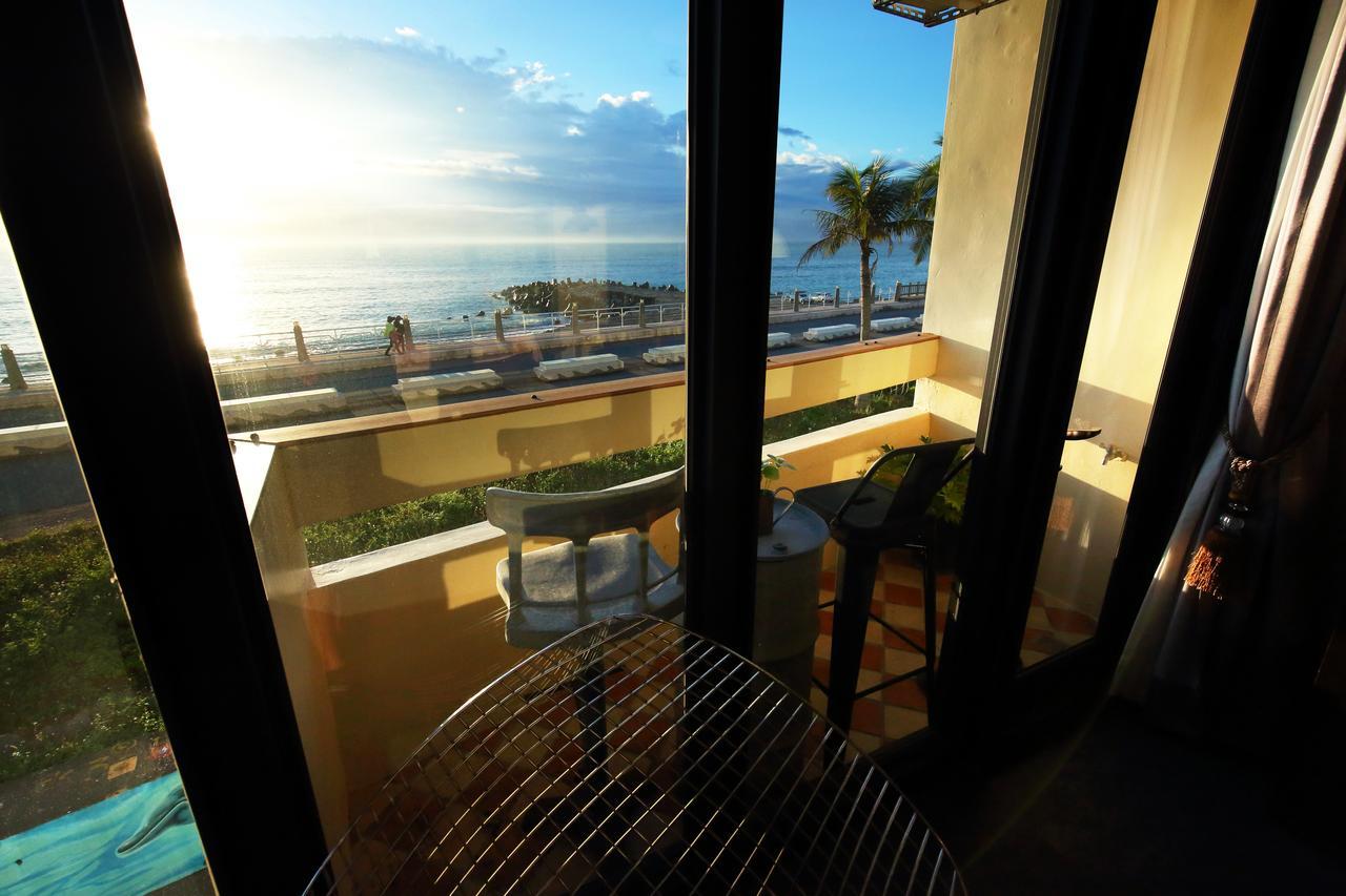 Slow Living Seaview B&B Kota Hualien Bagian luar foto